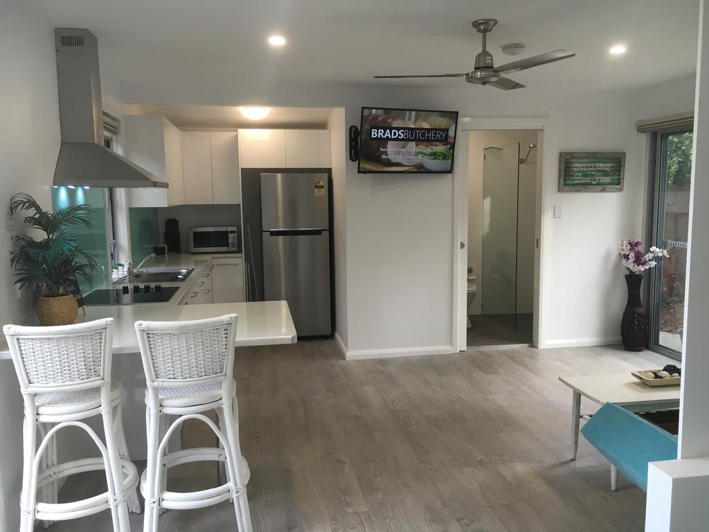 Brodie Beach Bungalow Ξενοδοχείο Κοφς Χάρμπουρ Εξωτερικό φωτογραφία