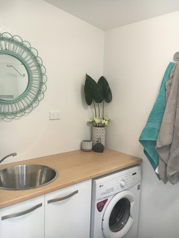 Brodie Beach Bungalow Ξενοδοχείο Κοφς Χάρμπουρ Εξωτερικό φωτογραφία